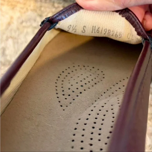 SAS Women's Leather Slip-On Loafers - Picture 4 of 5